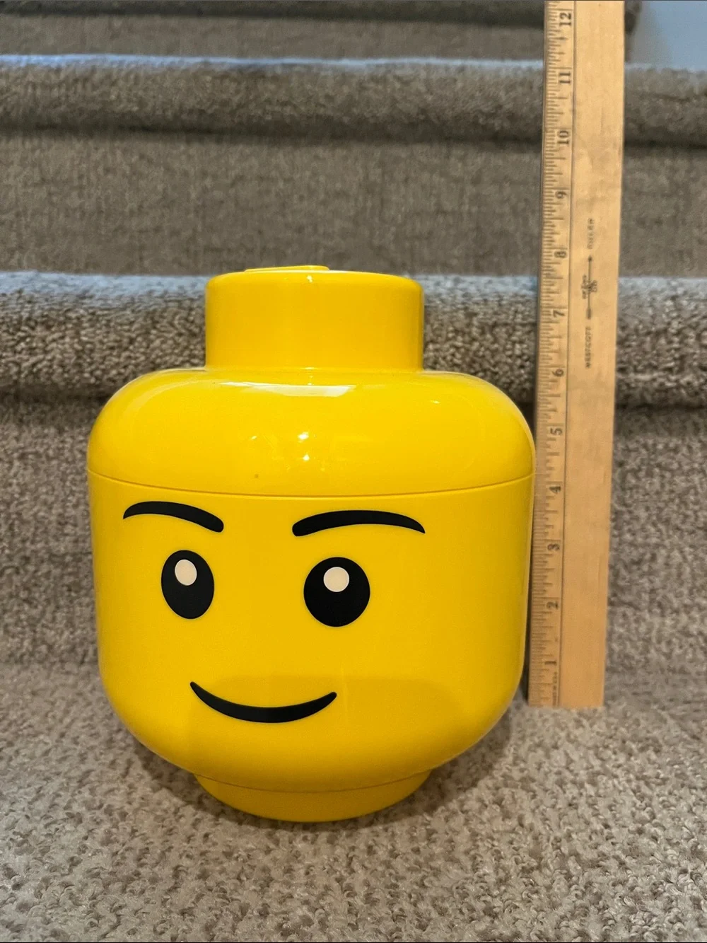 Lego Yellow Minifigure Head shaped Storage box - Picture 2 of 5